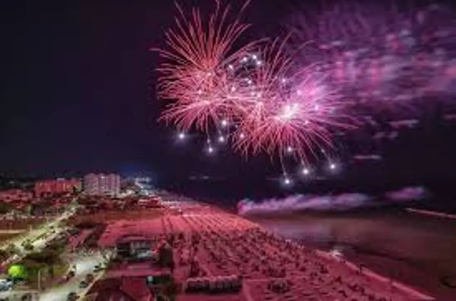 🌸✨ Vivi la Magia della Notte Rosa: Offerte Speciali